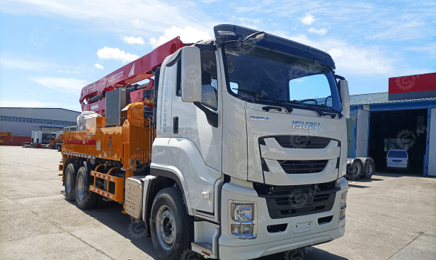 Автобетононасос FENGTAI на шасси ISUZU 6х4 дв 279kw высота 30м - Автобетононасос: фото 1 Автобетононасос FENGTAI на шасси ISUZU 6х4 дв 279kw высота 30м - Автобетононасос: фото 1