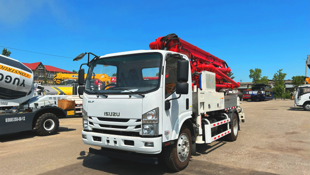 Автобетононасос JIUHE на шасси ISUZU 4х2 дв 139kw высота 20м - Автобетононасос: фото 1 Автобетононасос JIUHE на шасси ISUZU 4х2 дв 139kw высота 20м - Автобетононасос: фото 1