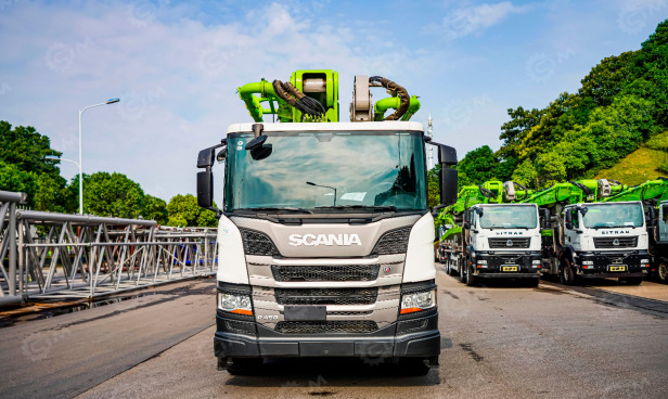 Автобетононасос Zoomlion 59X-6RZ шасси SCANIA P450 8×4 высота 59 м - Автобетононасос: фото 1 Автобетононасос Zoomlion 59X-6RZ шасси SCANIA P450 8×4 высота 59 м - Автобетононасос: фото 1
