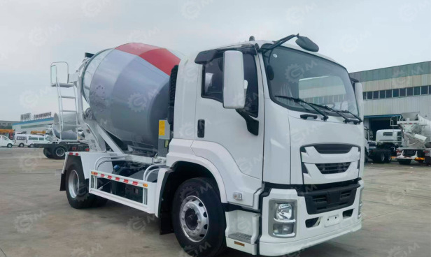 Автобетоносмеситель на шасси ISUZU 4х2 дв 151kw бочка 4 m³ - Автобетоносмеситель: фото 1 Автобетоносмеситель на шасси ISUZU 4х2 дв 151kw бочка 4 m³ - Автобетоносмеситель: фото 1