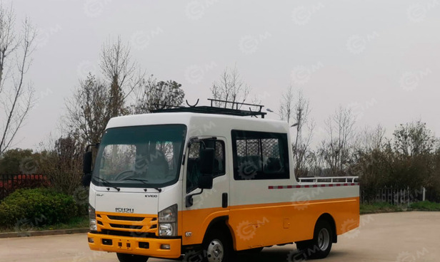 Грузовой микроавтобус пикап на шасси ISUZU 4х2 дв 96 kw 6-9 мест - Автобус: фото 1 Грузовой микроавтобус пикап на шасси ISUZU 4х2 дв 96 kw 6-9 мест - Автобус: фото 1