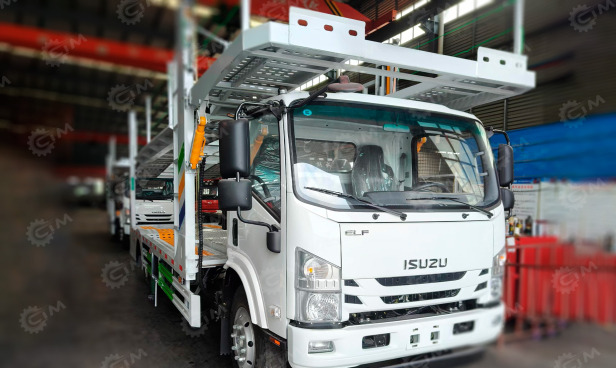 Автовоз на 4 машины на шасси ISUZU 4x2 дв 177kw кабина со спальником - Автовоз: фото 1 Автовоз на 4 машины на шасси ISUZU 4x2 дв 177kw кабина со спальником - Автовоз: фото 1