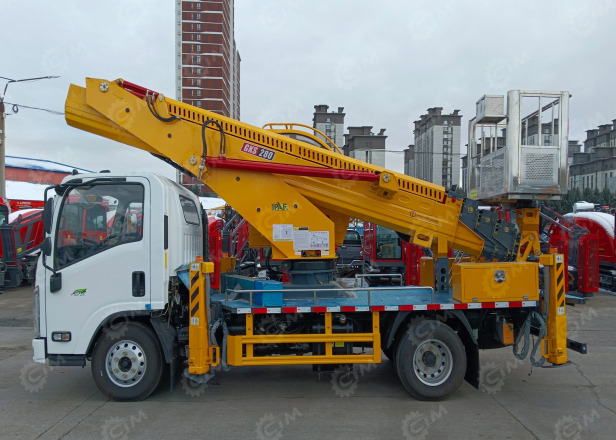 Автовышка Qingling GKS28 на шасси ISUZU 4Х2 дв 94kw высота подъёма 28м (без документов для Рост - Автовышка: фото 1 Автовышка Qingling GKS28 на шасси ISUZU 4Х2 дв 94kw высота подъёма 28м (без документов для Рост - Автовышка: фото 1