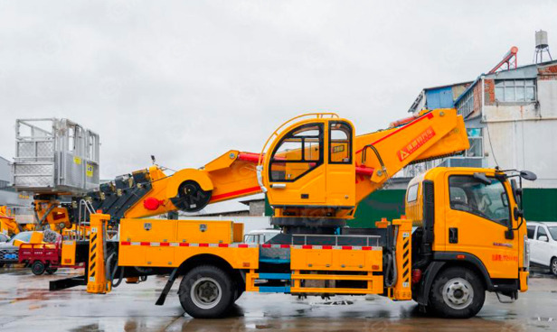 Автовышка VIGRUS на шасси ISUZU 4Х4 дв 87кВт высота подъёма 33м - Грузовик с подъемником: фото 1 Автовышка VIGRUS на шасси ISUZU 4Х4 дв 87кВт высота подъёма 33м - Грузовик с подъемником: фото 1