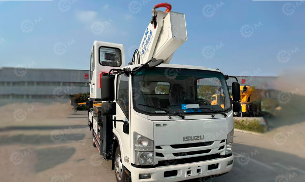 Автовышка на шасси ISUZU 4Х2 дв 139kw высота подъёма 28м гп люльки 400кг гидравлическая лебедка - Грузовик с подъемником: фото 1 Автовышка на шасси ISUZU 4Х2 дв 139kw высота подъёма 28м гп люльки 400кг гидравлическая лебедка - Грузовик с подъемником: фото 1