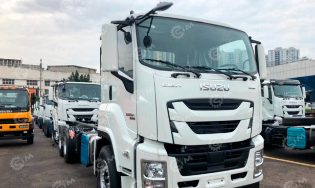 Бортовой грузовик ISUZU 6x4 дв 221 kw c кму UNIC-UR G804 гп 8 тонн 4 секции 14,5м (+ люлька) - Грузовик бортовой/ Платформа: фото 1 Бортовой грузовик ISUZU 6x4 дв 221 kw c кму UNIC-UR G804 гп 8 тонн 4 секции 14,5м (+ люлька) - Грузовик бортовой/ Платформа: фото 1