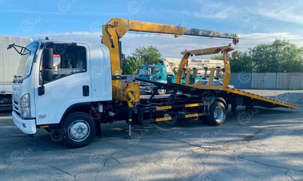 Эвакуатор ISUZU 4x2 , дв 151kw гп 6 тонн (кабина Elf), платформа сдвижная, + лебедка+ КМУ гп 3 - Эвакуатор: фото 1 Эвакуатор ISUZU 4x2 , дв 151kw гп 6 тонн (кабина Elf), платформа сдвижная, + лебедка+ КМУ гп 3 - Эвакуатор: фото 1