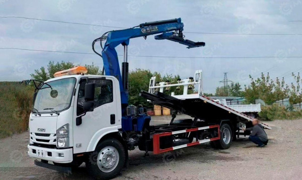 Эвакуатор на шасси ISUZU 4x2 дв 139kw гидравлическим КМУ WANBANG SQS125-4 гп 5т сдвижная платфо - Эвакуатор: фото 1 Эвакуатор на шасси ISUZU 4x2 дв 139kw гидравлическим КМУ WANBANG SQS125-4 гп 5т сдвижная платфо - Эвакуатор: фото 1