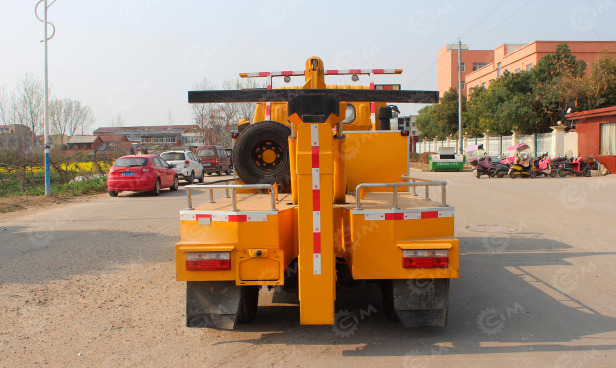 Эвакуатор на шасси ISUZU 4x2 дв 96Kw гп 4т KV100 с частичной погрузкой - Эвакуатор: фото 1 Эвакуатор на шасси ISUZU 4x2 дв 96Kw гп 4т KV100 с частичной погрузкой - Эвакуатор: фото 1