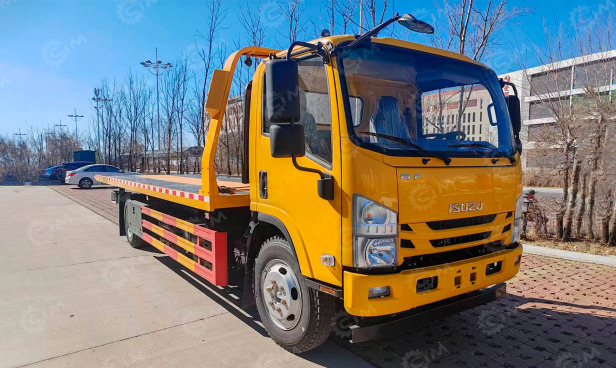 Эвакуатор на шасси ISUZU 4x4 дв 139 гп 6т, сдвижная платформа, основная лебёдка гп 6т, дополнит - Эвакуатор: фото 1 Эвакуатор на шасси ISUZU 4x4 дв 139 гп 6т, сдвижная платформа, основная лебёдка гп 6т, дополнит - Эвакуатор: фото 1