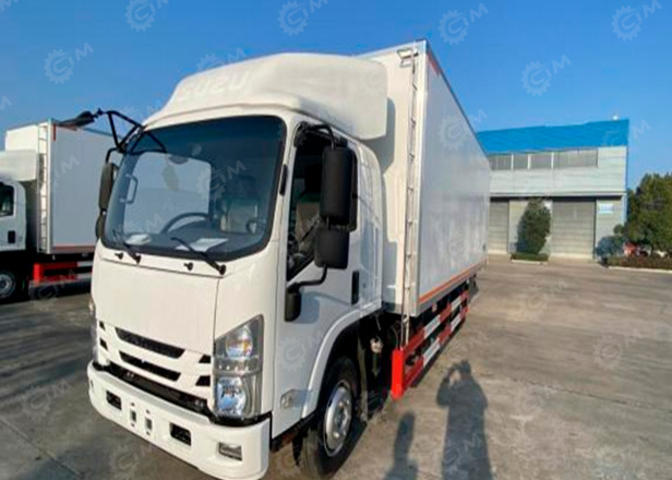 Фургон изотермический на шасси ISUZU 4х2 дв 96 kw (фургон 4200*2200*2200) - Изотермический грузовик: фото 1 Фургон изотермический на шасси ISUZU 4х2 дв 96 kw (фургон 4200*2200*2200) - Изотермический грузовик: фото 1
