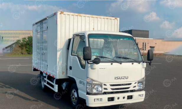 Фургон на шасси ISUZU 4х4 дв 96kw гп 4т фургон 4000х1850х2100мм с гидробортом и крюками в кузов - Грузовик с закрытым кузовом: фото 1 Фургон на шасси ISUZU 4х4 дв 96kw гп 4т фургон 4000х1850х2100мм с гидробортом и крюками в кузов - Грузовик с закрытым кузовом: фото 1