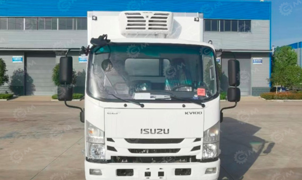 Фургон рефрежиратор на шасси ISUZU 4х2 дв 96Kw гп 1т категория В (4000х2100х2100) Холодильная у - Рефрижератор: фото 1 Фургон рефрежиратор на шасси ISUZU 4х2 дв 96Kw гп 1т категория В (4000х2100х2100) Холодильная у - Рефрижератор: фото 1
