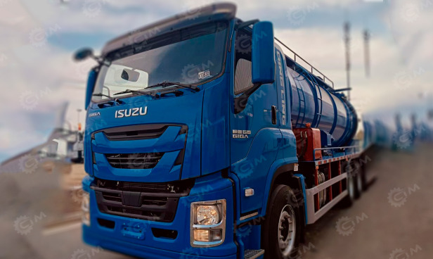 Илосос на шасси ISUZU 6x6 дв 279kw объем бочки 10м3 насос SK-15 900м3ч - Ассенизатор: фото 1 Илосос на шасси ISUZU 6x6 дв 279kw объем бочки 10м3 насос SK-15 900м3ч - Ассенизатор: фото 1