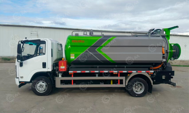 Илосос с размывом (каналопромывочная машина) на шасси ISUZU 4x2 дв 139kw бочка для сточных вод - Ассенизатор: фото 1 Илосос с размывом (каналопромывочная машина) на шасси ISUZU 4x2 дв 139kw бочка для сточных вод - Ассенизатор: фото 1