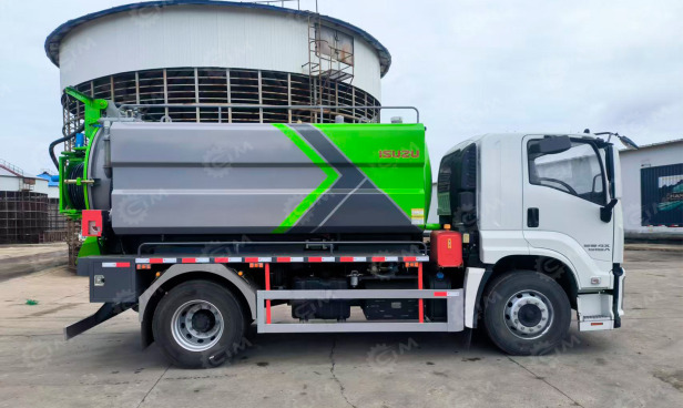 Илосос с размывом (каналопромывочная машина) на шасси ISUZU 4x2 дв. 177kw бочка для сточных вод - Ассенизатор: фото 1 Илосос с размывом (каналопромывочная машина) на шасси ISUZU 4x2 дв. 177kw бочка для сточных вод - Ассенизатор: фото 1