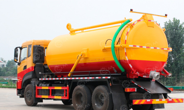 Илосос с размывом (каналопромывочная машина) на шасси ISUZU 6x4 дв 221kw бочка для сточных вод - Ассенизатор: фото 1 Илосос с размывом (каналопромывочная машина) на шасси ISUZU 6x4 дв 221kw бочка для сточных вод - Ассенизатор: фото 1