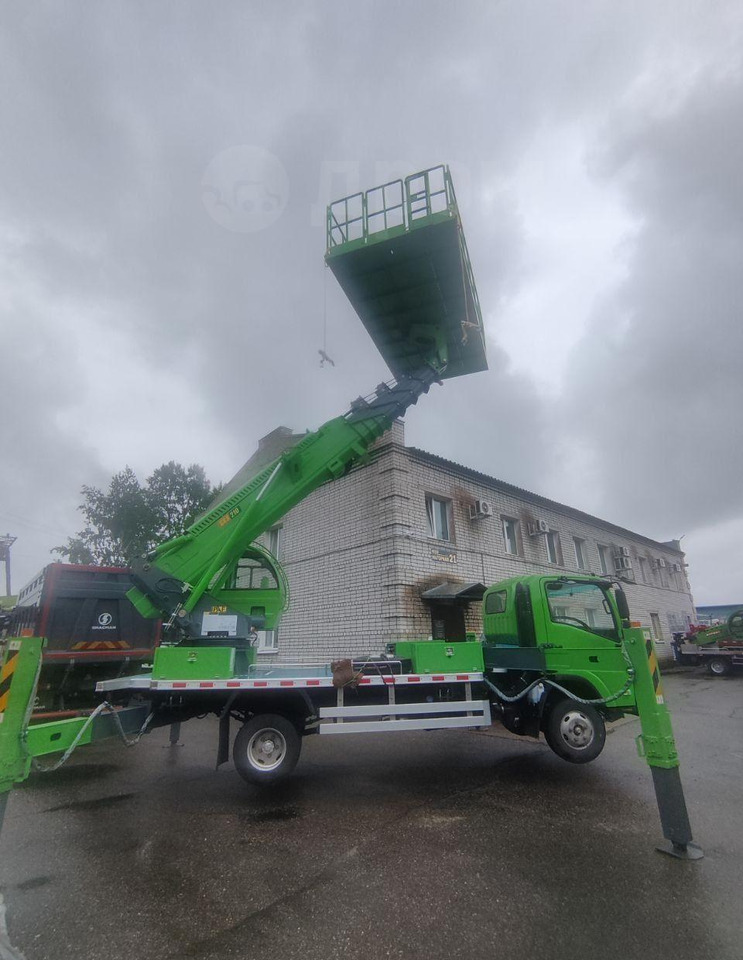 Новый Грузовик с подъемником Isuzu Elf: фото 12