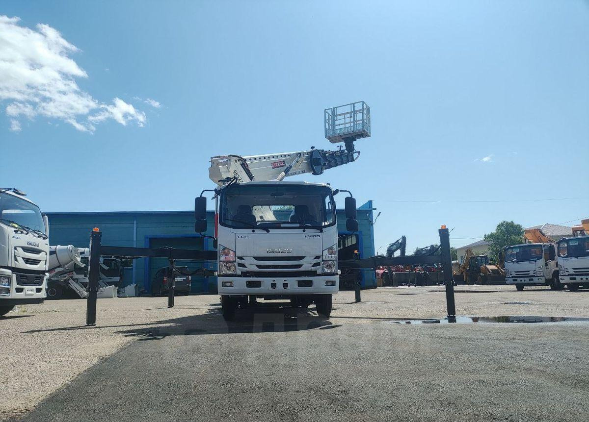 Новый Грузовик с подъемником Isuzu Elf: фото 7