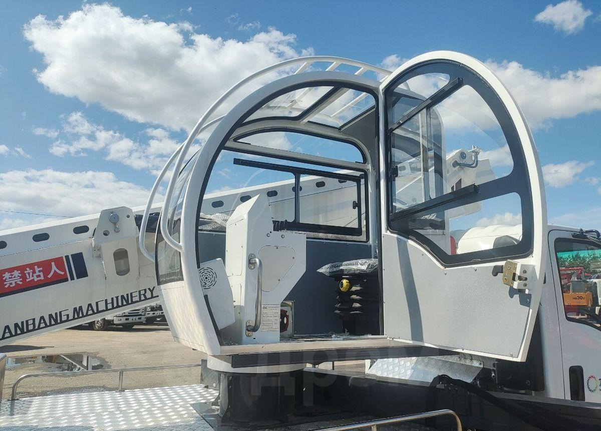 Новый Грузовик с подъемником Isuzu Elf: фото 38