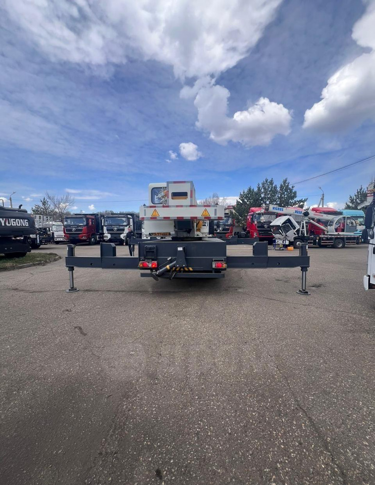 Новый Мобильный кран Isuzu Elf: фото 17