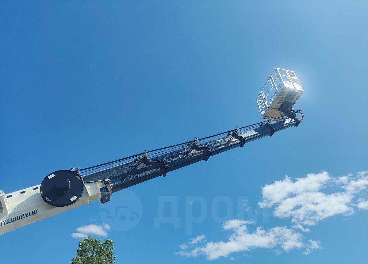 Новый Грузовик с подъемником Isuzu Elf: фото 14