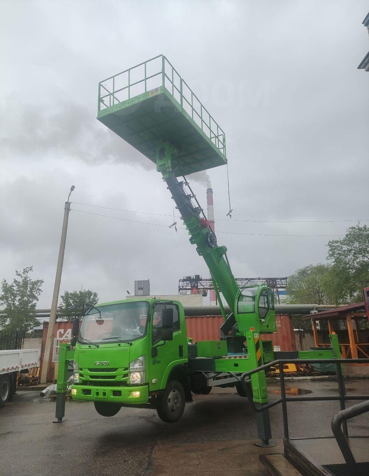 Новый Грузовик с подъемником Isuzu Elf: фото 15