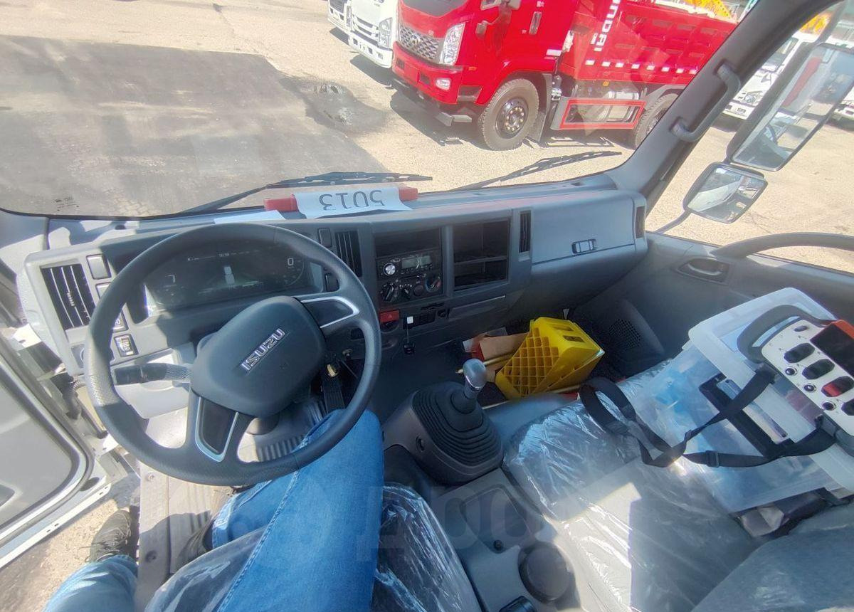 Новый Грузовик с подъемником Isuzu Elf: фото 30
