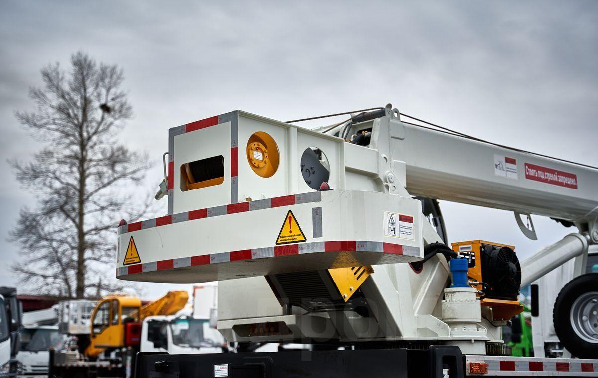 Новый Мобильный кран Isuzu Elf: фото 35