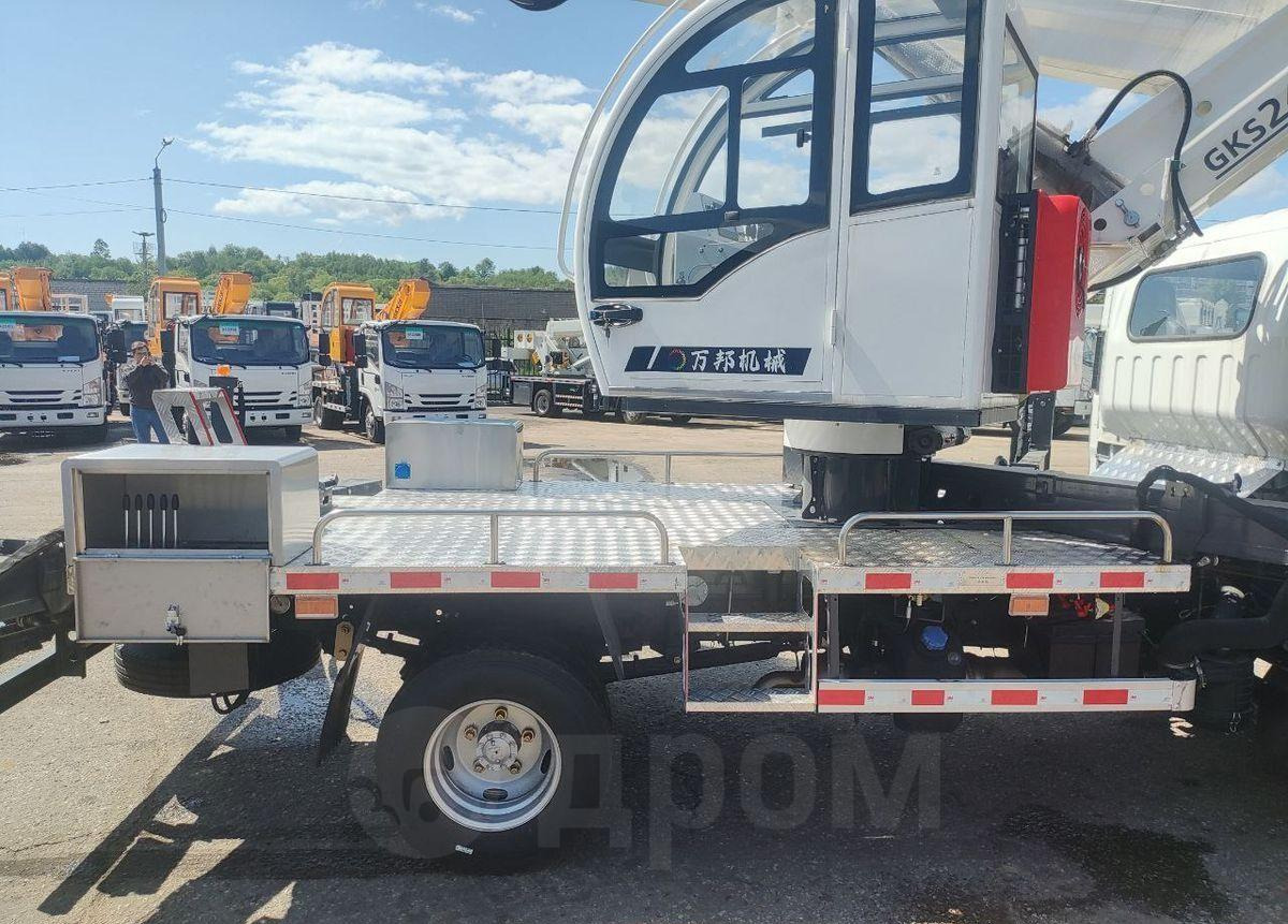 Новый Грузовик с подъемником Isuzu Elf: фото 17