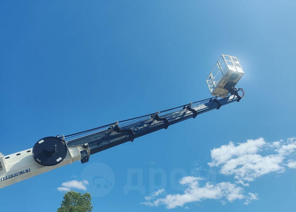 Новый Грузовик с подъемником Isuzu Elf: фото 13