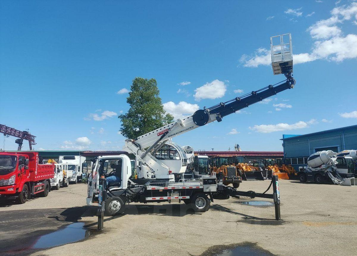 Новый Грузовик с подъемником Isuzu Elf: фото 20