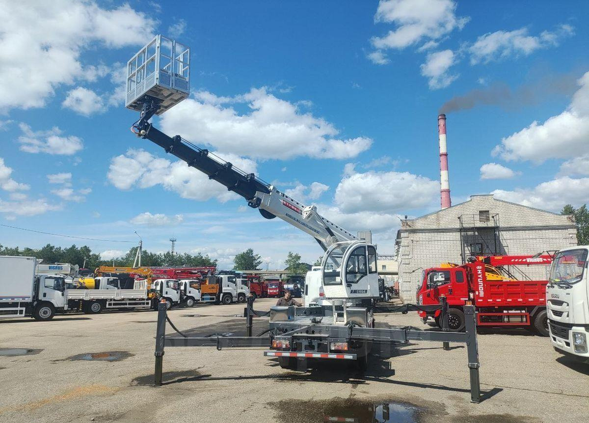 Новый Грузовик с подъемником Isuzu Elf: фото 21