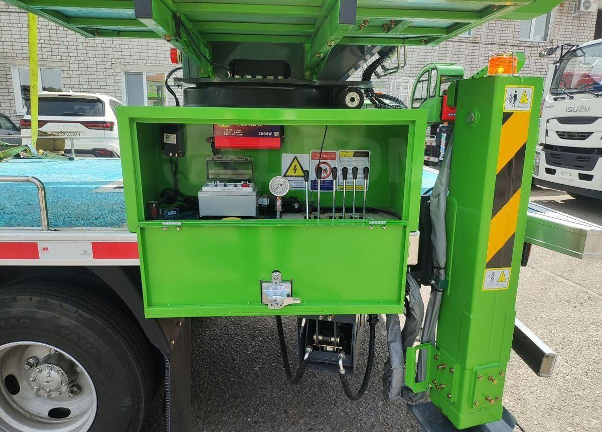 Новый Грузовик с подъемником Isuzu Elf: фото 16