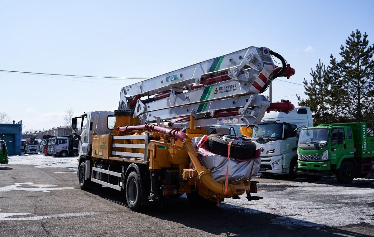 Новый Автобетононасос Isuzu Giga: фото 14