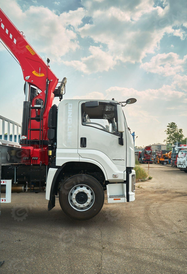 Новый Грузовик бортовой/ Платформа, Автоманипулятор Isuzu Giga: фото 13