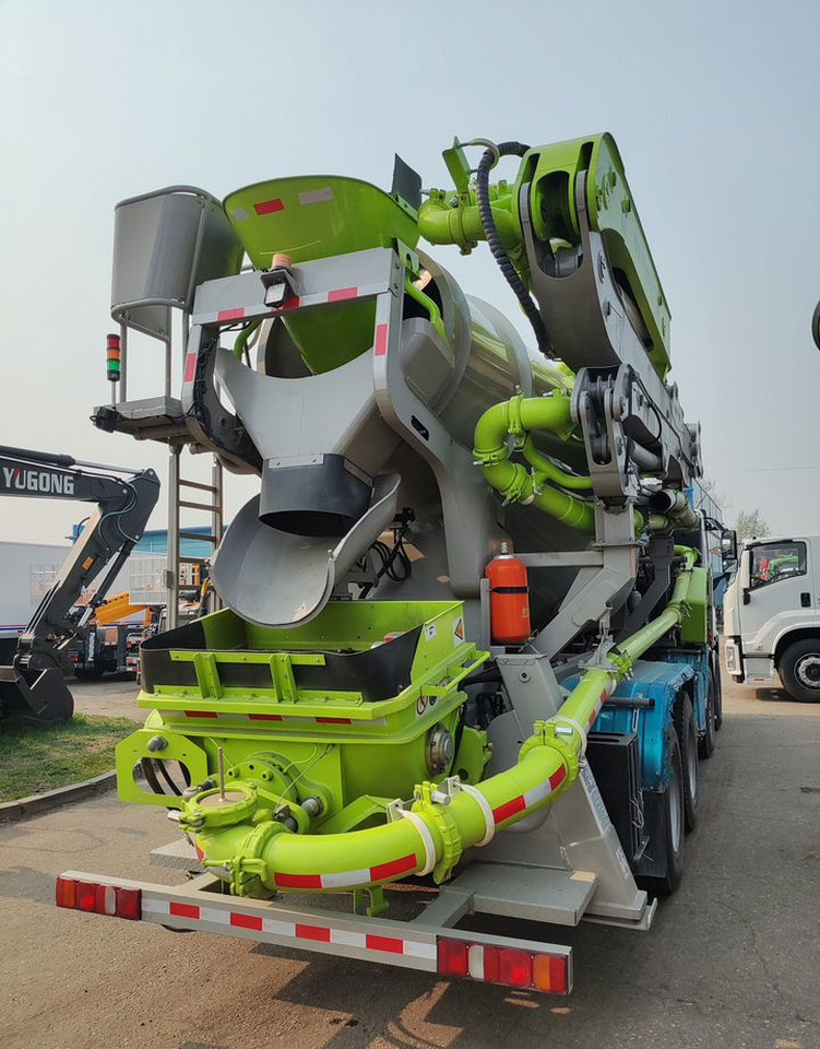 Новый Автобетононасос-смеситель Isuzu Giga: фото 19 Новый Автобетононасос-смеситель Isuzu Giga: фото 19