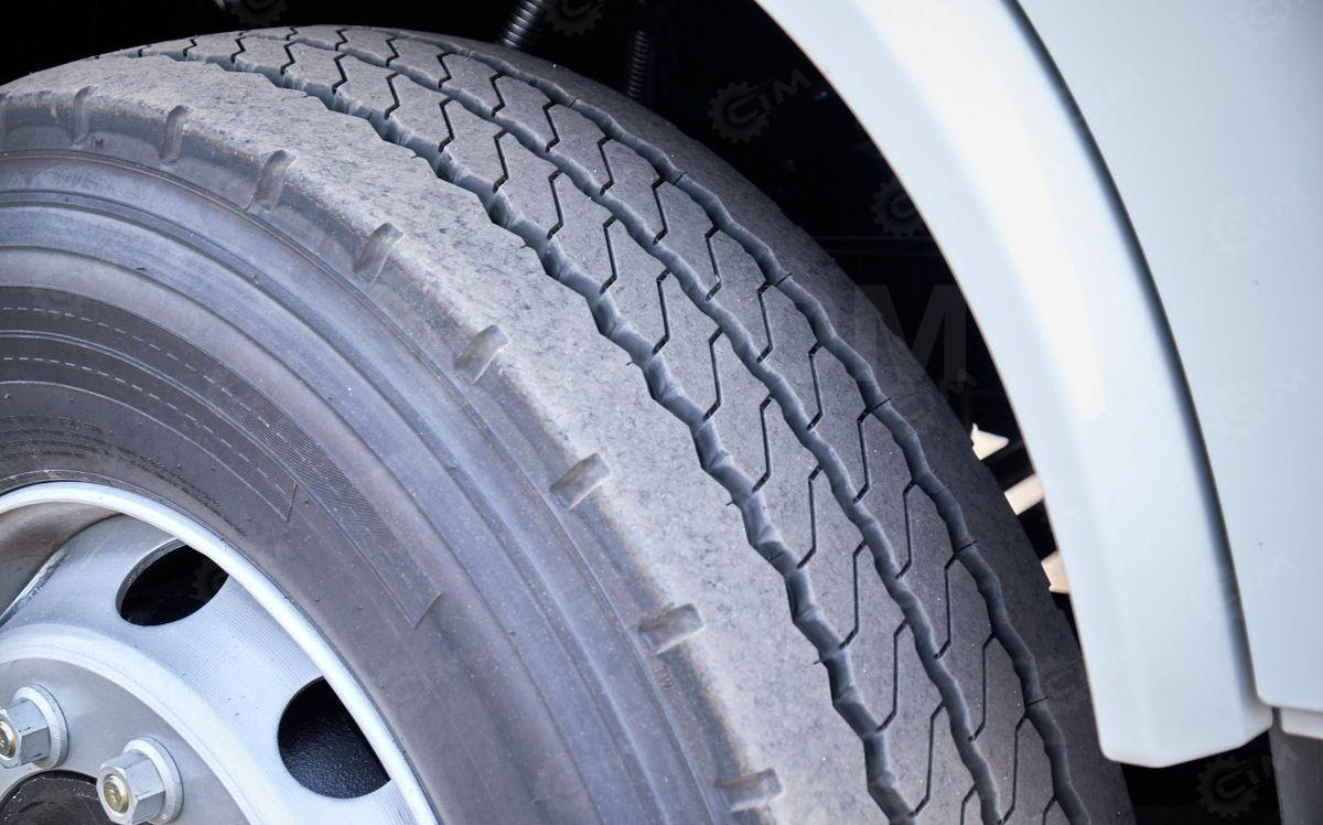 Новый Грузовик с подъемником Isuzu Giga: фото 34