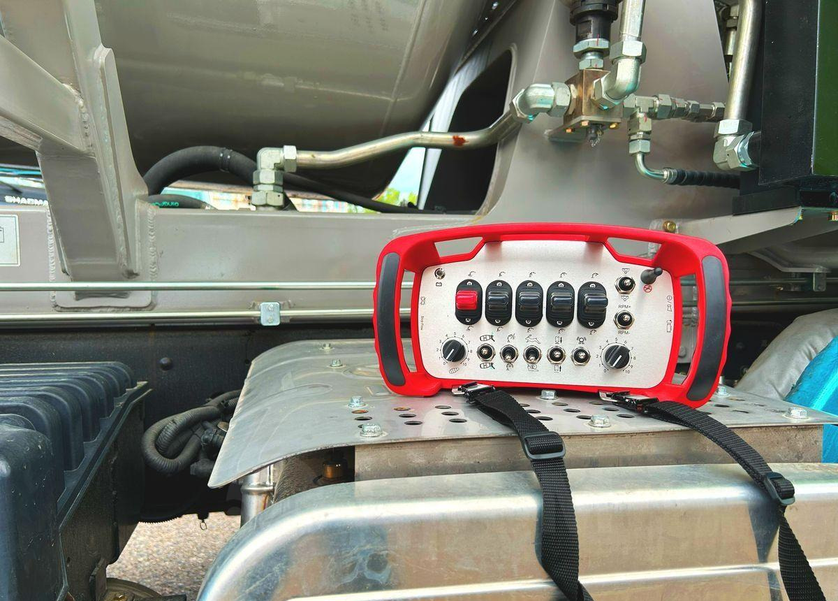 Новый Автобетоносмеситель Isuzu Giga: фото 17