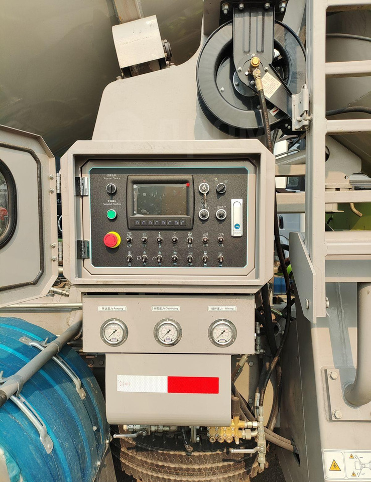 Новый Автобетононасос Isuzu Giga: фото 15