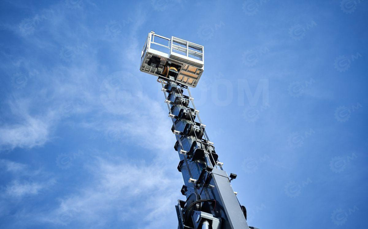 Новый Грузовик с подъемником Isuzu Giga: фото 12