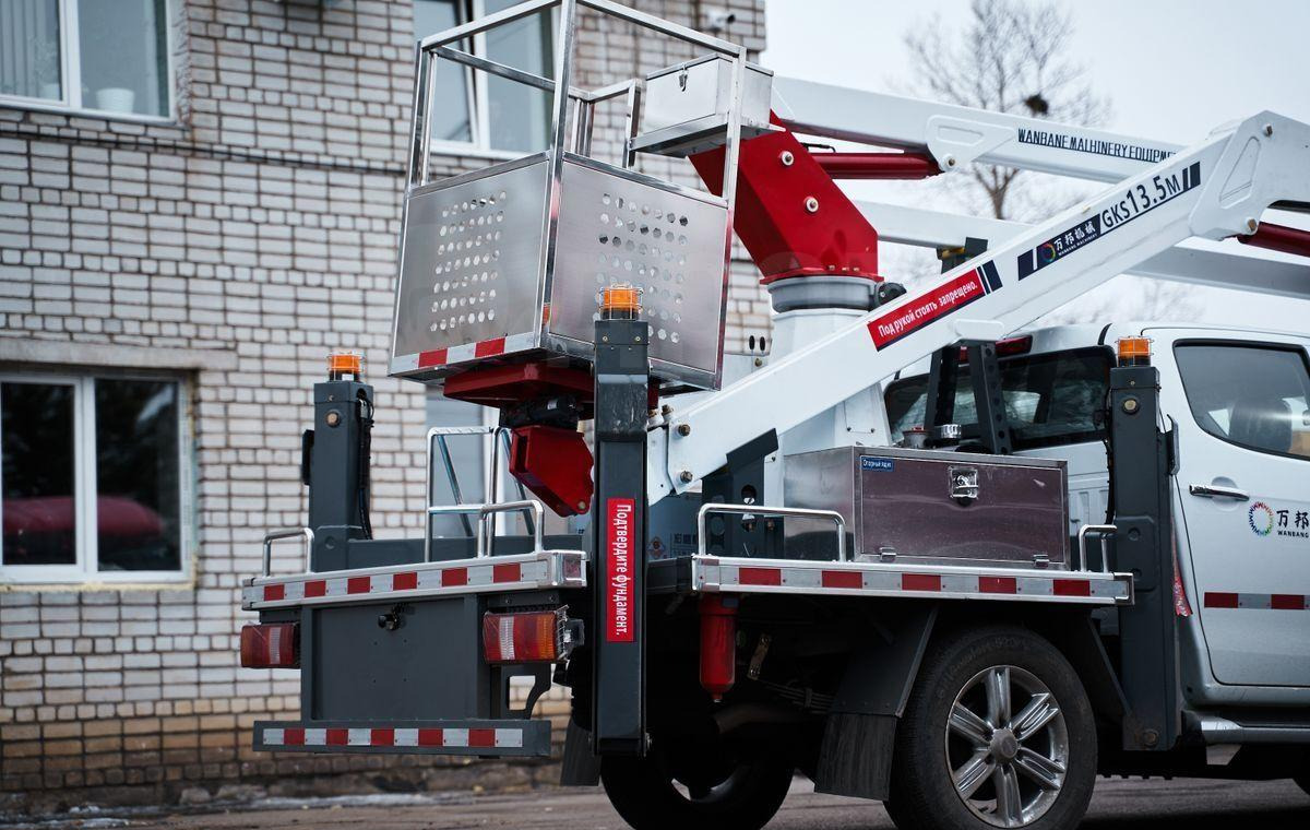 Новый Грузовик с подъемником Isuzu QL1073BUHACY: фото 12