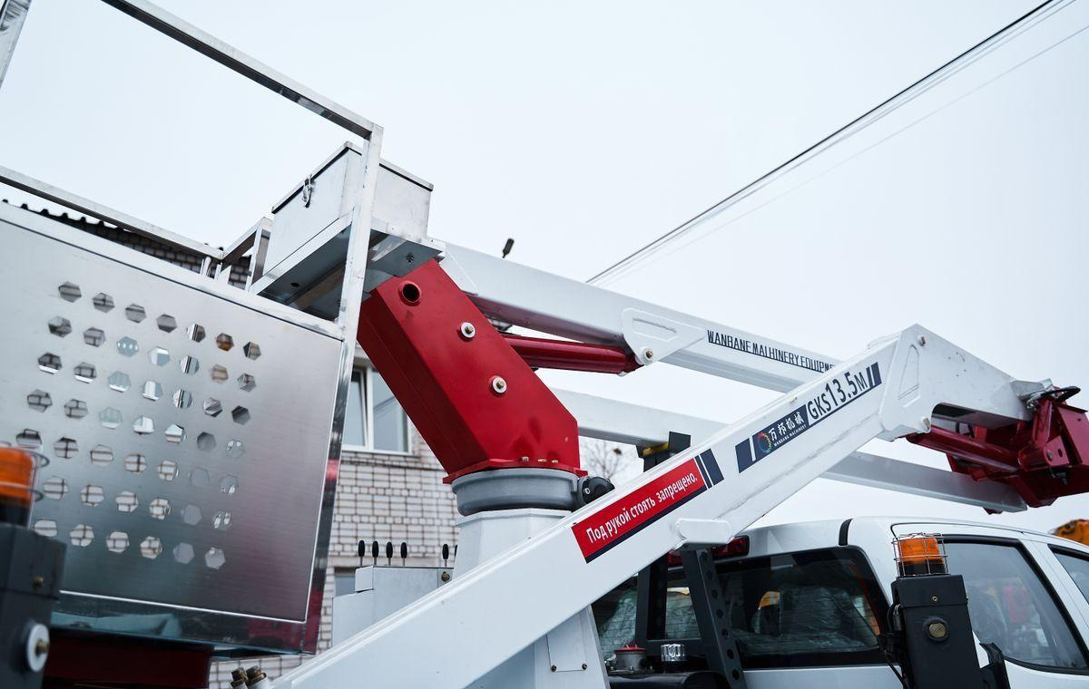 Новый Грузовик с подъемником Isuzu V275: фото 38 Новый Грузовик с подъемником Isuzu V275: фото 38