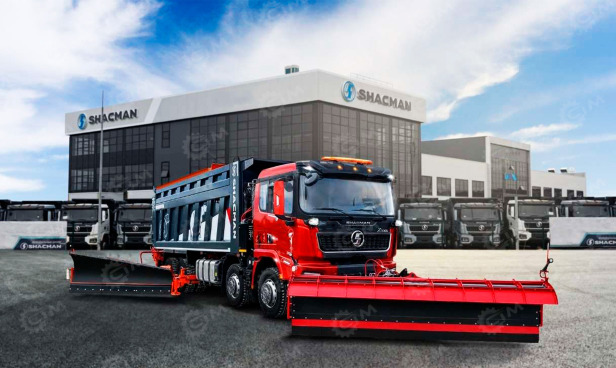 Комбинированная дорожная машина на базе самосвала Shacman 8х4 дв 430 л.с. бункер 14м3 - Снегоуборочная машина: фото 1 Комбинированная дорожная машина на базе самосвала Shacman 8х4 дв 430 л.с. бункер 14м3 - Снегоуборочная машина: фото 1
