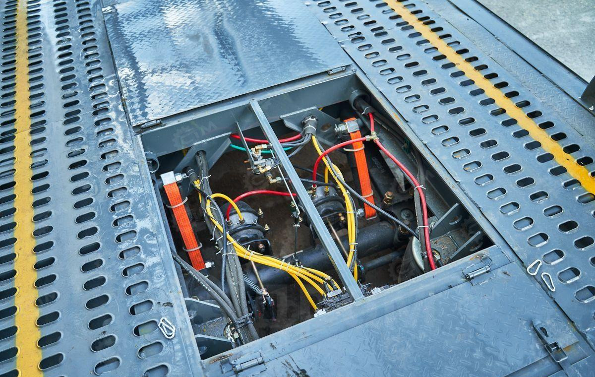 Новый Полуприцеп-автовоз Luxuda LZC9407BG: фото 9