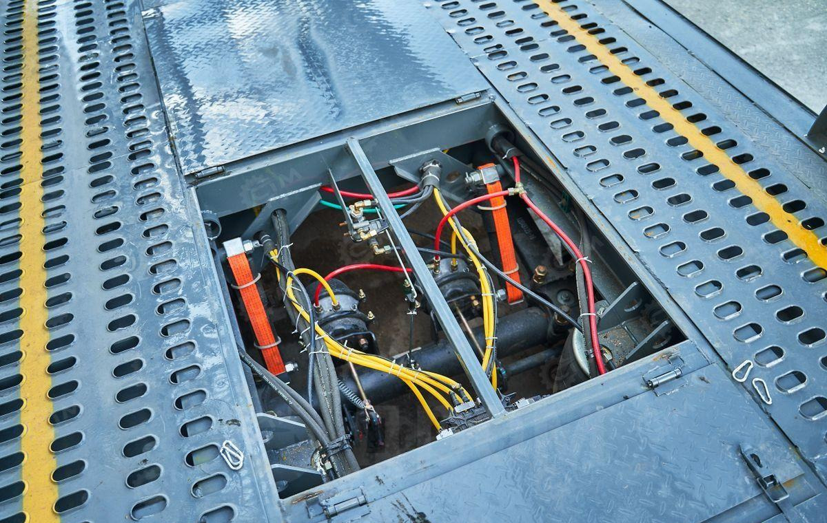 Новый Полуприцеп-автовоз Luxuda LZC9407BG: фото 9