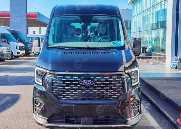 Микроавтобус пассажирский FORD ТRАNSIТ T8 АКПП, 9 мест, средняя крыша, литые алюминиевые диски - Микроавтобус, Пассажирский фургон: фото 1 Микроавтобус пассажирский FORD ТRАNSIТ T8 АКПП, 9 мест, средняя крыша, литые алюминиевые диски - Микроавтобус, Пассажирский фургон: фото 1