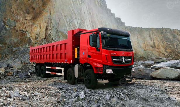 Самосвал BEIBEN 8x4 V3 4143K дв 316kw гп 26 тонн - Самосвал: фото 1 Самосвал BEIBEN 8x4 V3 4143K дв 316kw гп 26 тонн - Самосвал: фото 1