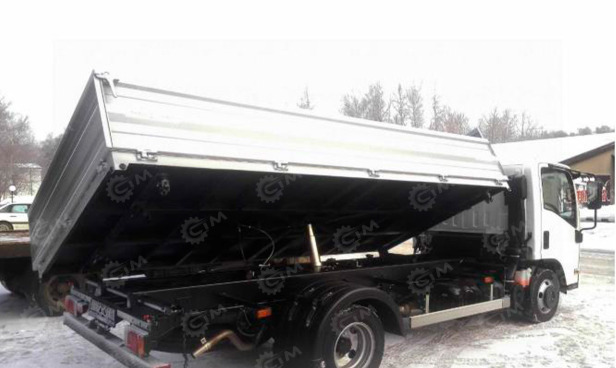 Самосвал ISUZU 4x2 дв 139Kw АКПП гп 6-8 тонн разгрузка на 3 стороны - Самосвал: фото 1 Самосвал ISUZU 4x2 дв 139Kw АКПП гп 6-8 тонн разгрузка на 3 стороны - Самосвал: фото 1