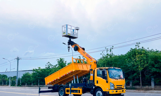 Самосвал ISUZU 4x4 дв 96kw с кму гп 3,5т высота подъема 17м с люлькой - Самосвал: фото 1 Самосвал ISUZU 4x4 дв 96kw с кму гп 3,5т высота подъема 17м с люлькой - Самосвал: фото 1